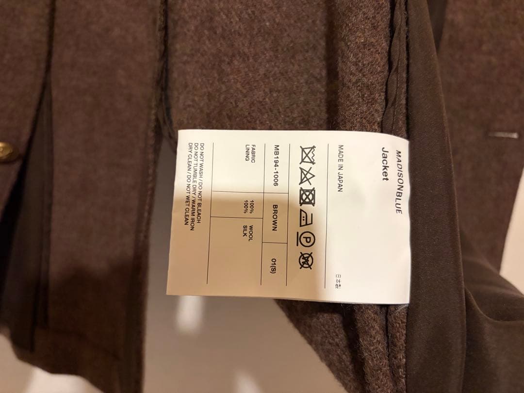 MADISON BLUE　ウールブレザー　金ボタン　ワッペン