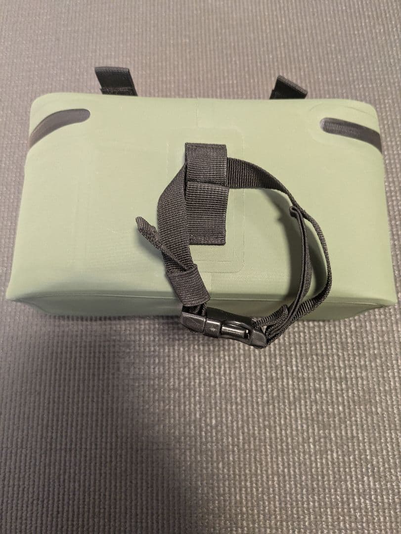 CAFE DU CYCLISTE カフェドシクリステ　フロントバッグ