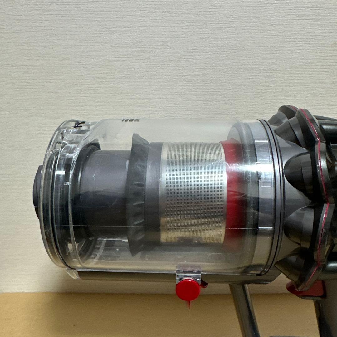 即日発送　Dyson ダイソン SV18 コードレス掃除機 本体のみ