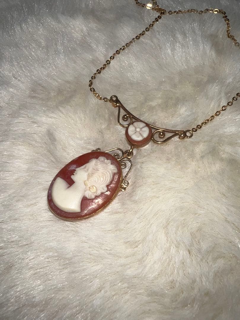 カメオ　ペンダントネックレス　585の刻印あり ヴィンテージ　k18おまけ
