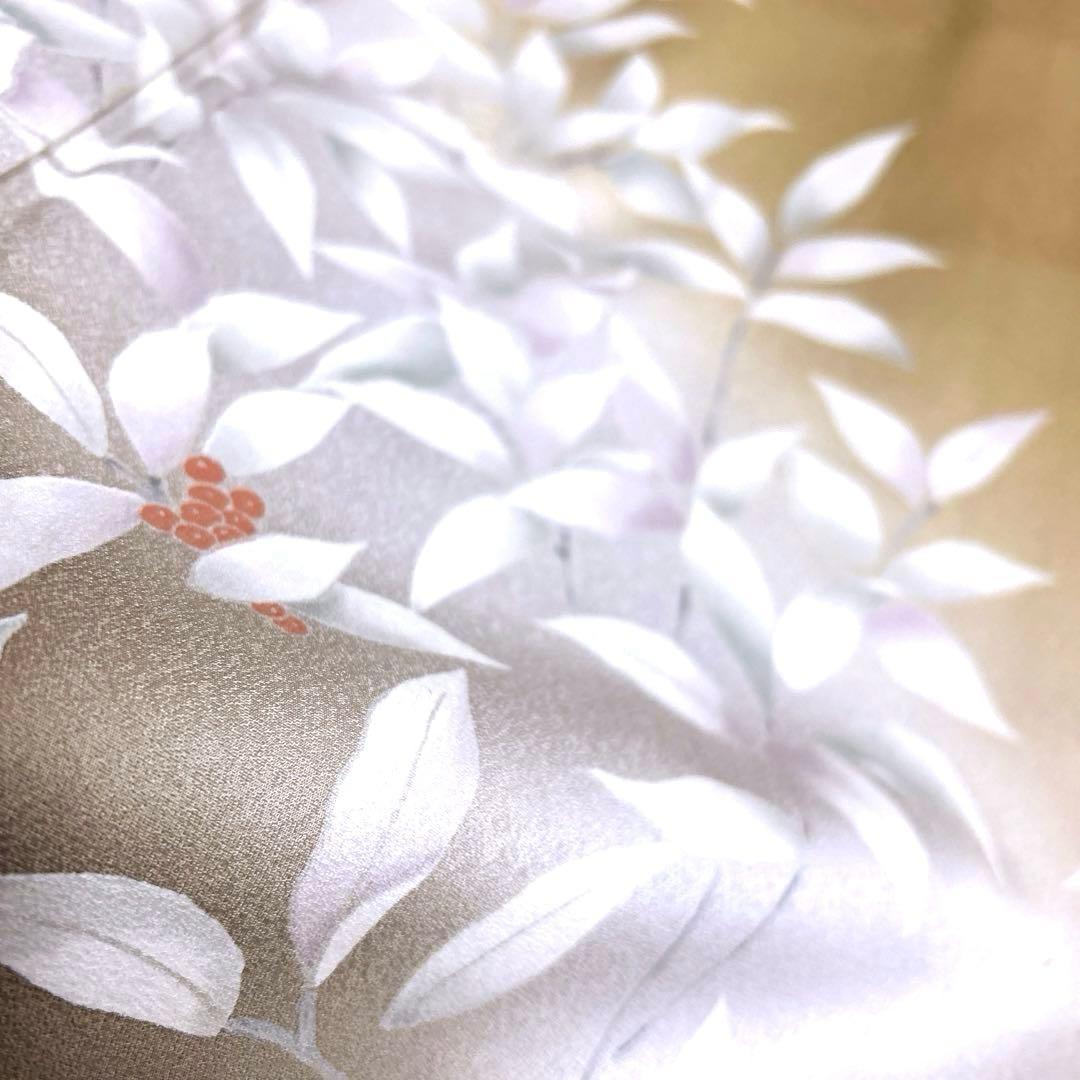 正絹　付け下げ《葉模様　実》