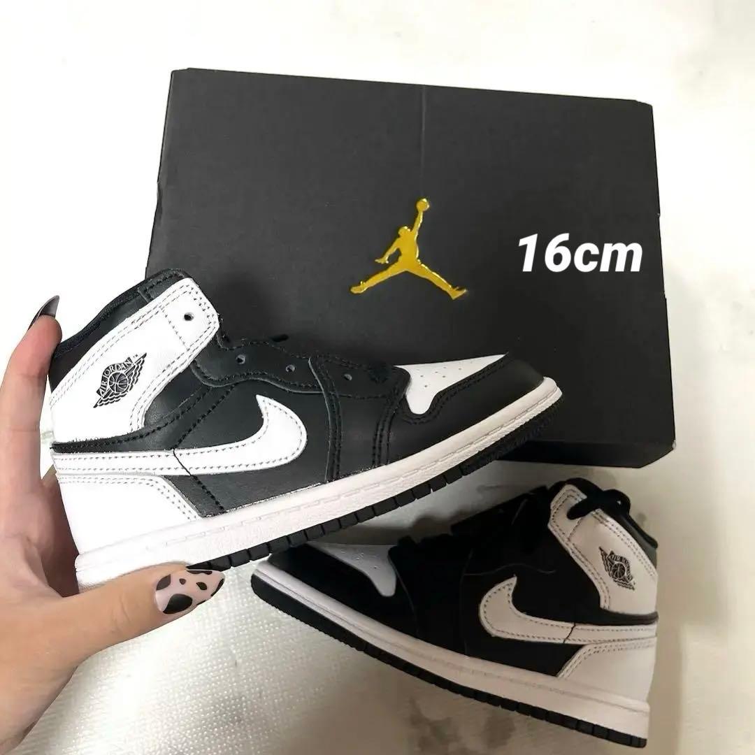 Nike Air Jordan 1 Mid クリスマスプレゼント