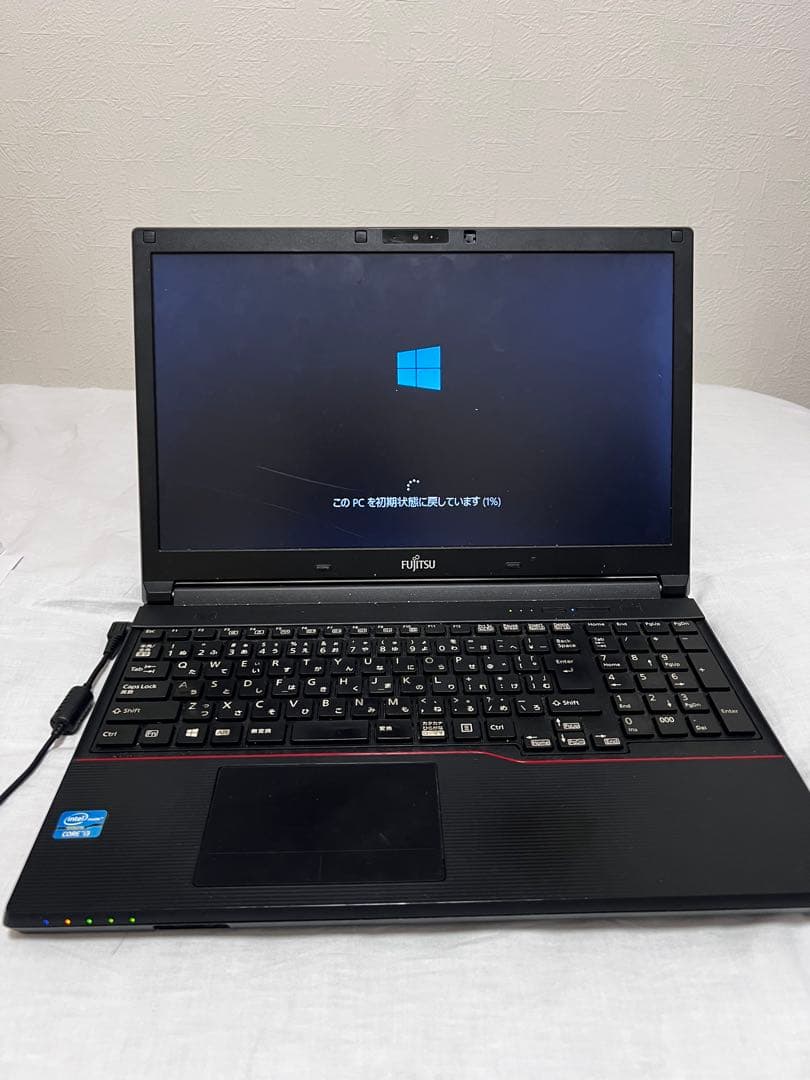 美品！　FUJUTSU 富士通 ノートパソコン