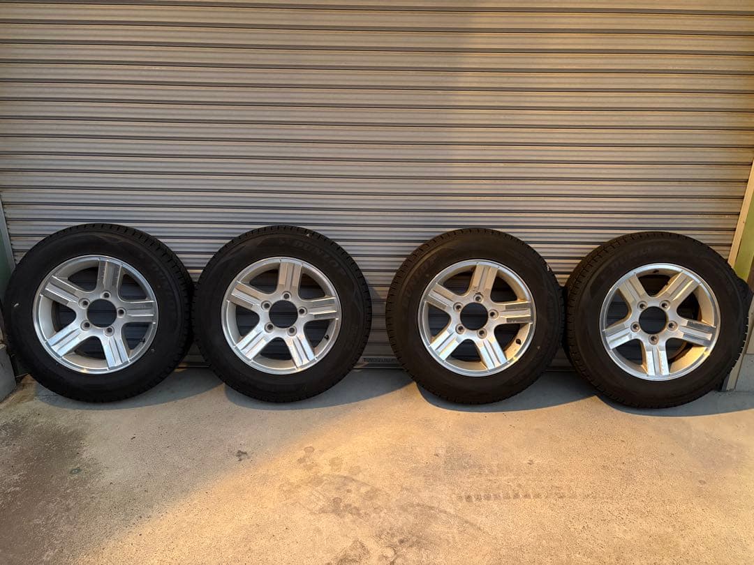 ジムニー用16インチ DUNLOP スタッドレスタイヤ ホイール 4本セット