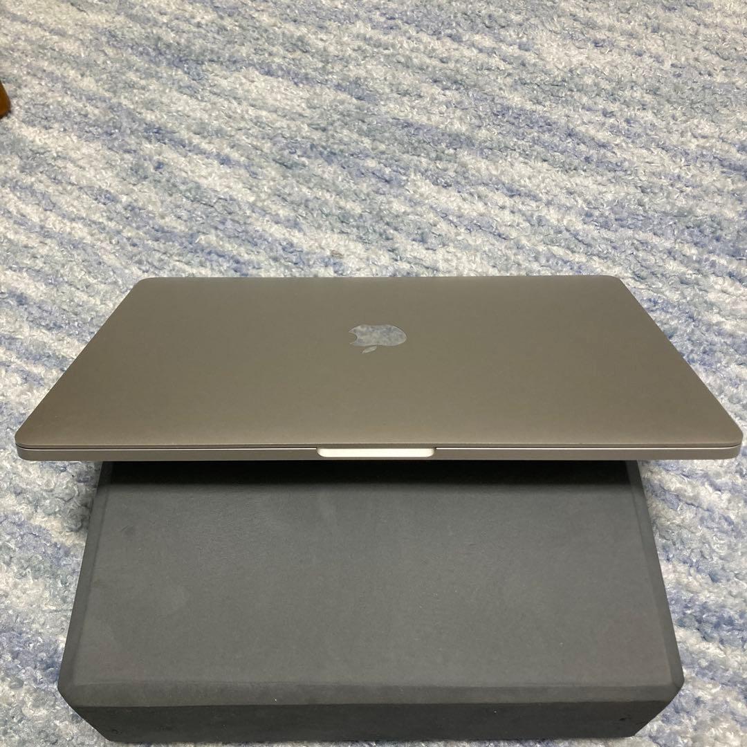 良品 MacBook Pro A1989 MID-2019 Touch Bar