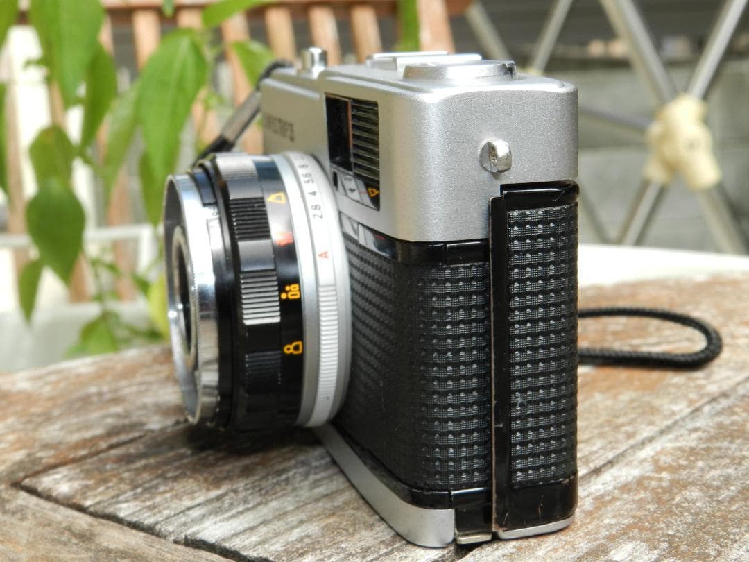 極美品　OLYMPUS TRIP 35 フィルムカメラ　即撮影可