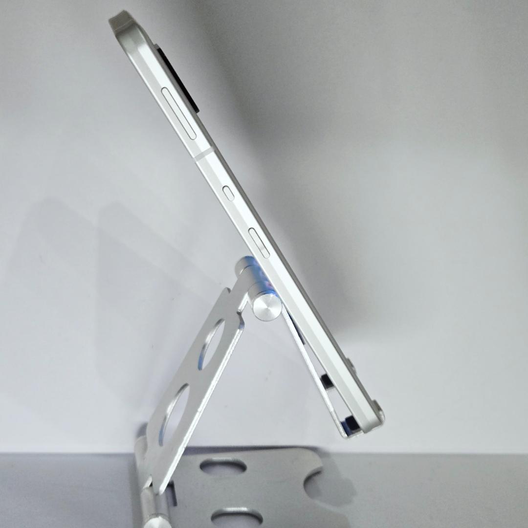 02 AQUOS sense6 シルバー SIMフリー 極美品