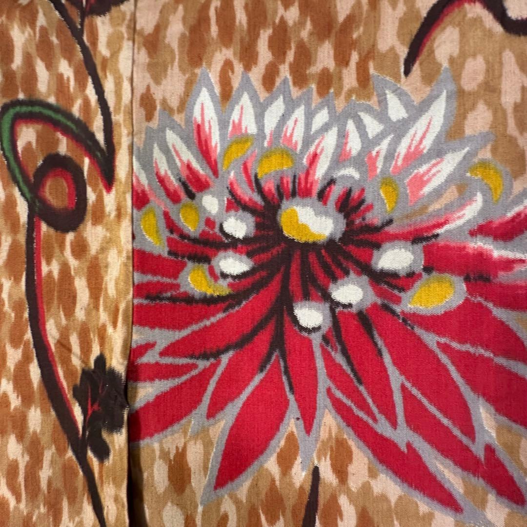 未使用品　袷　ばち襟　正絹　着物　146裄62　銘仙　茶色　赤　アンティーク