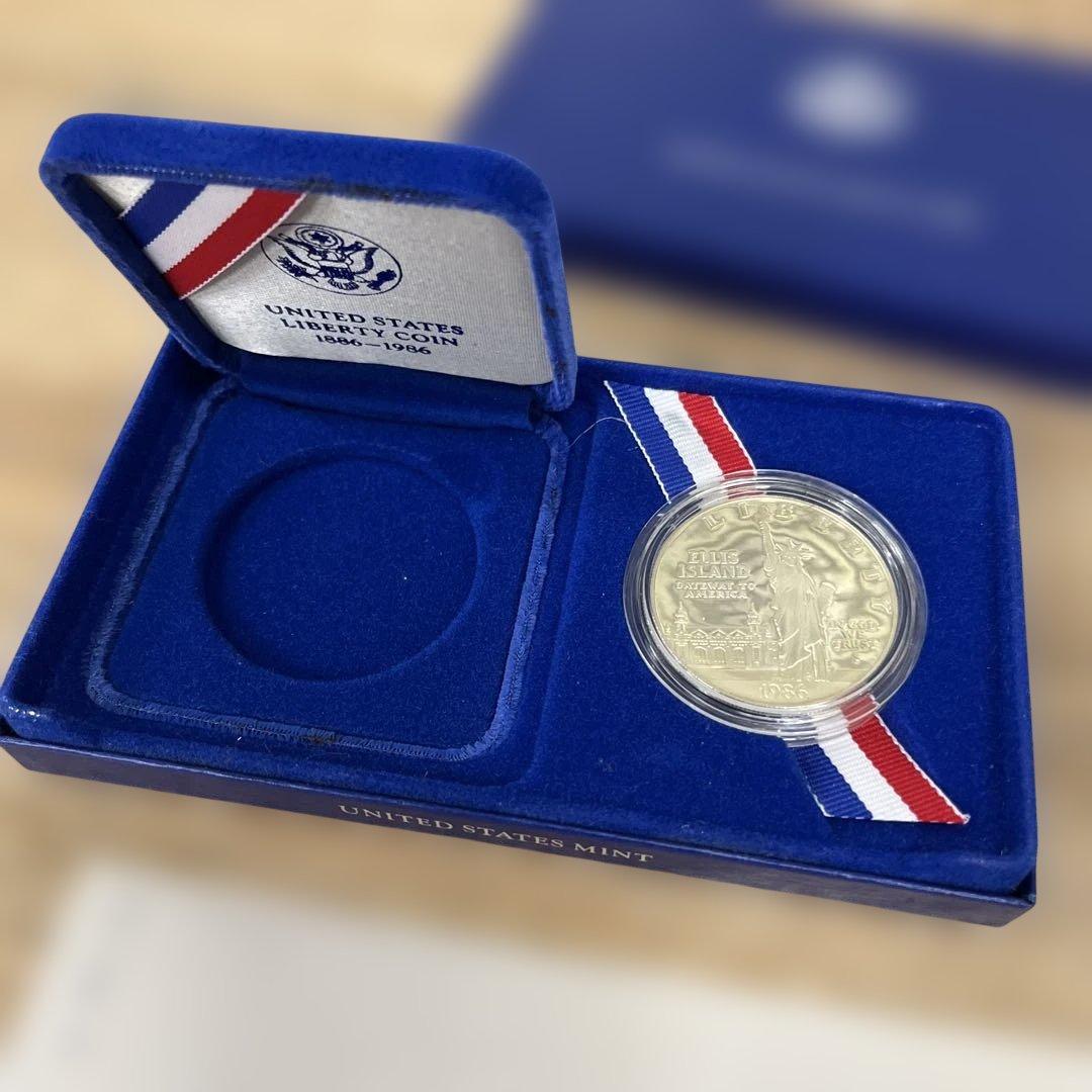 ア*ク様 42 自由の女神　アメリカ　100周年記念リバティ1986年 銀