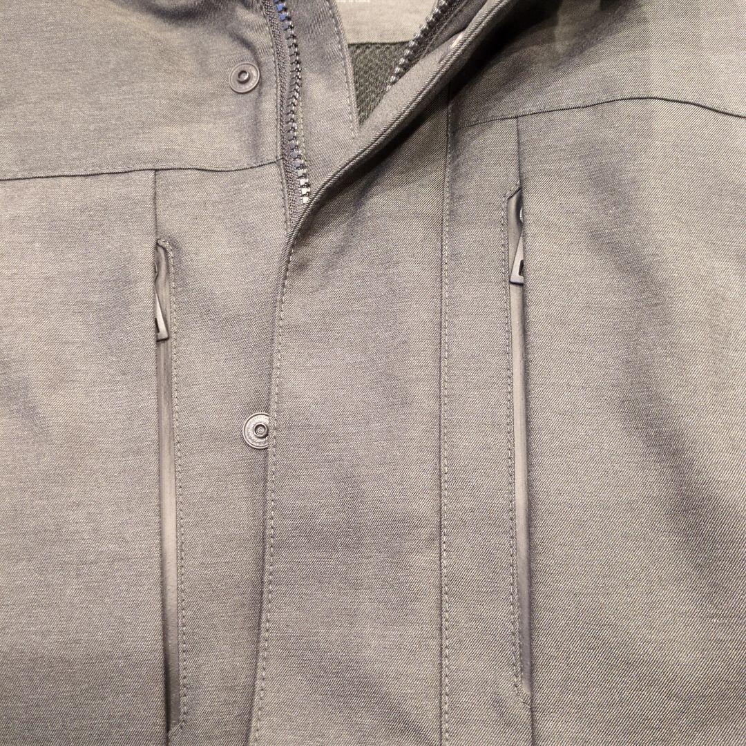 UNIQLO ハイブリッドダウンパーカ M グレー