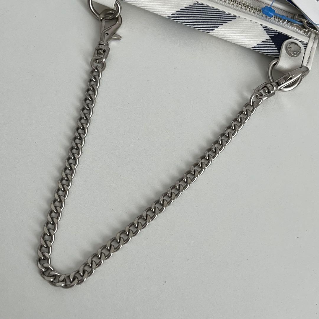 新品✨ バーバリーブルーレーベル チェーンウォレット チェック ホースロゴ