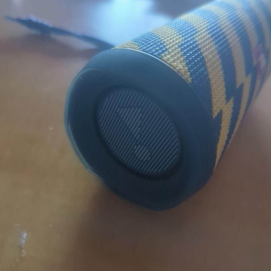 JBL ワイヤレススピーカー JBLFLIP4ZAP 本体のみ