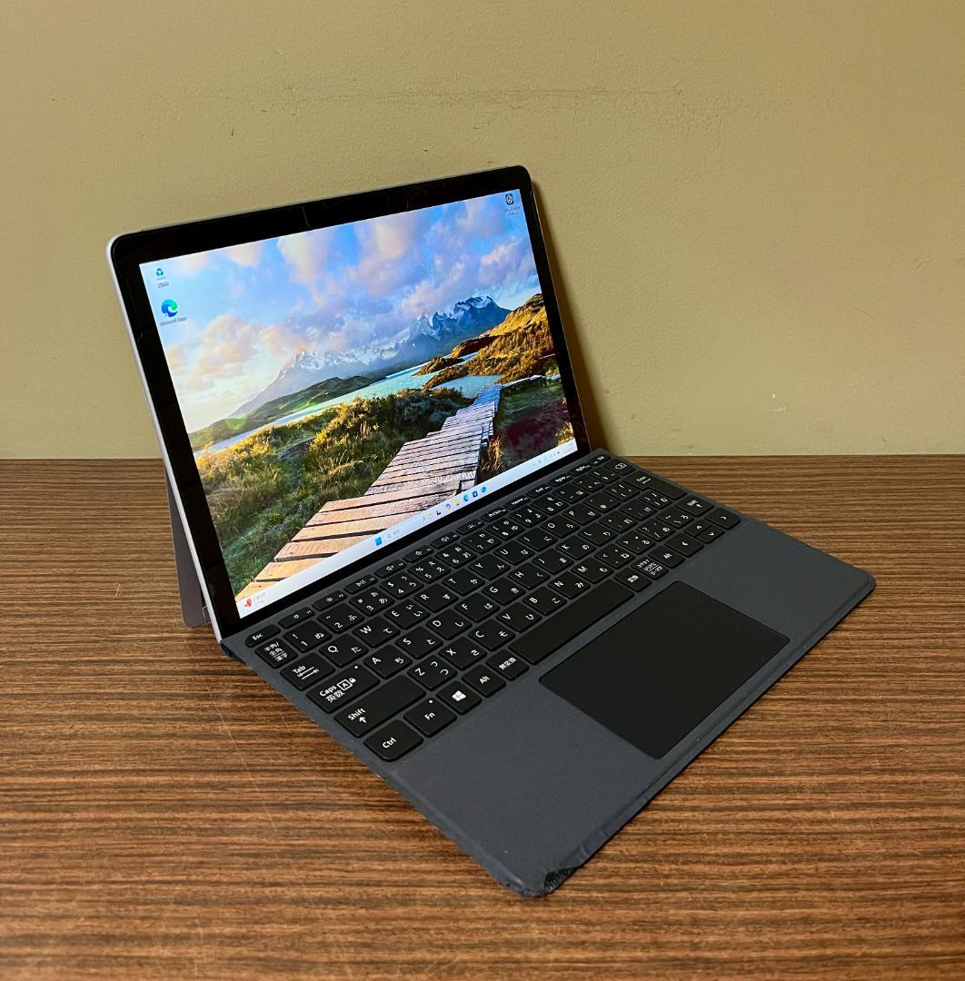 高性能・LTE対応・高解像度 Surface Go 2 8世代