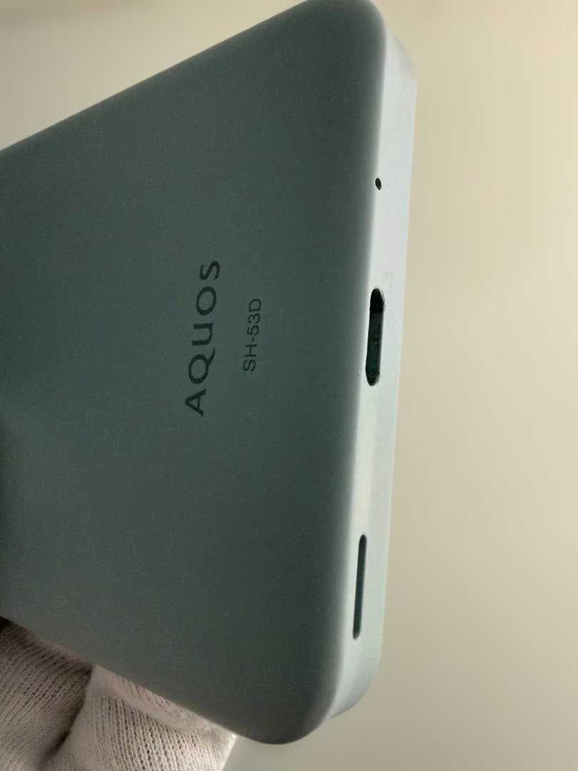 シャープ製　AQUOS wish3 SH-53D　本体