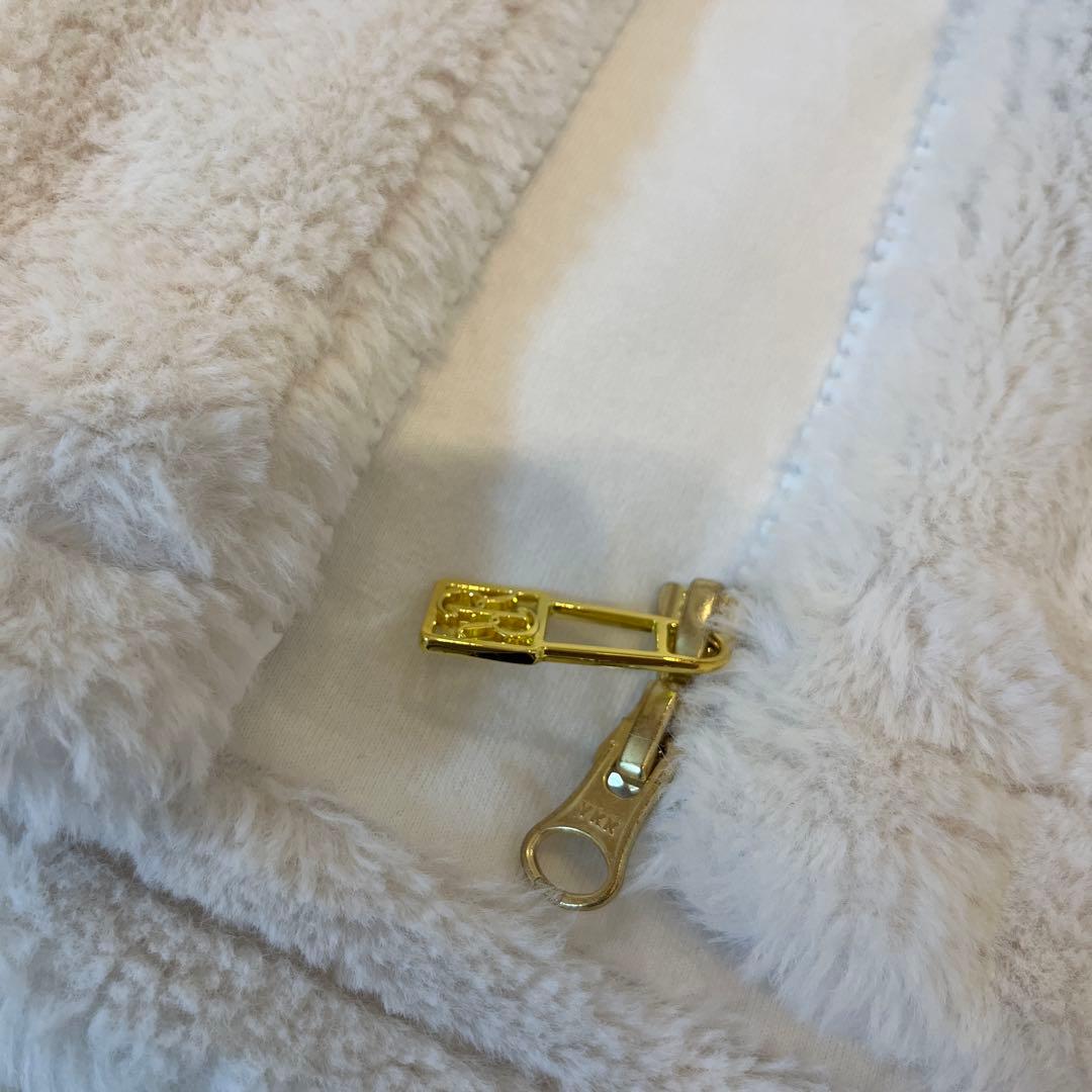 レザレクションレディース　ファージップアップベスト