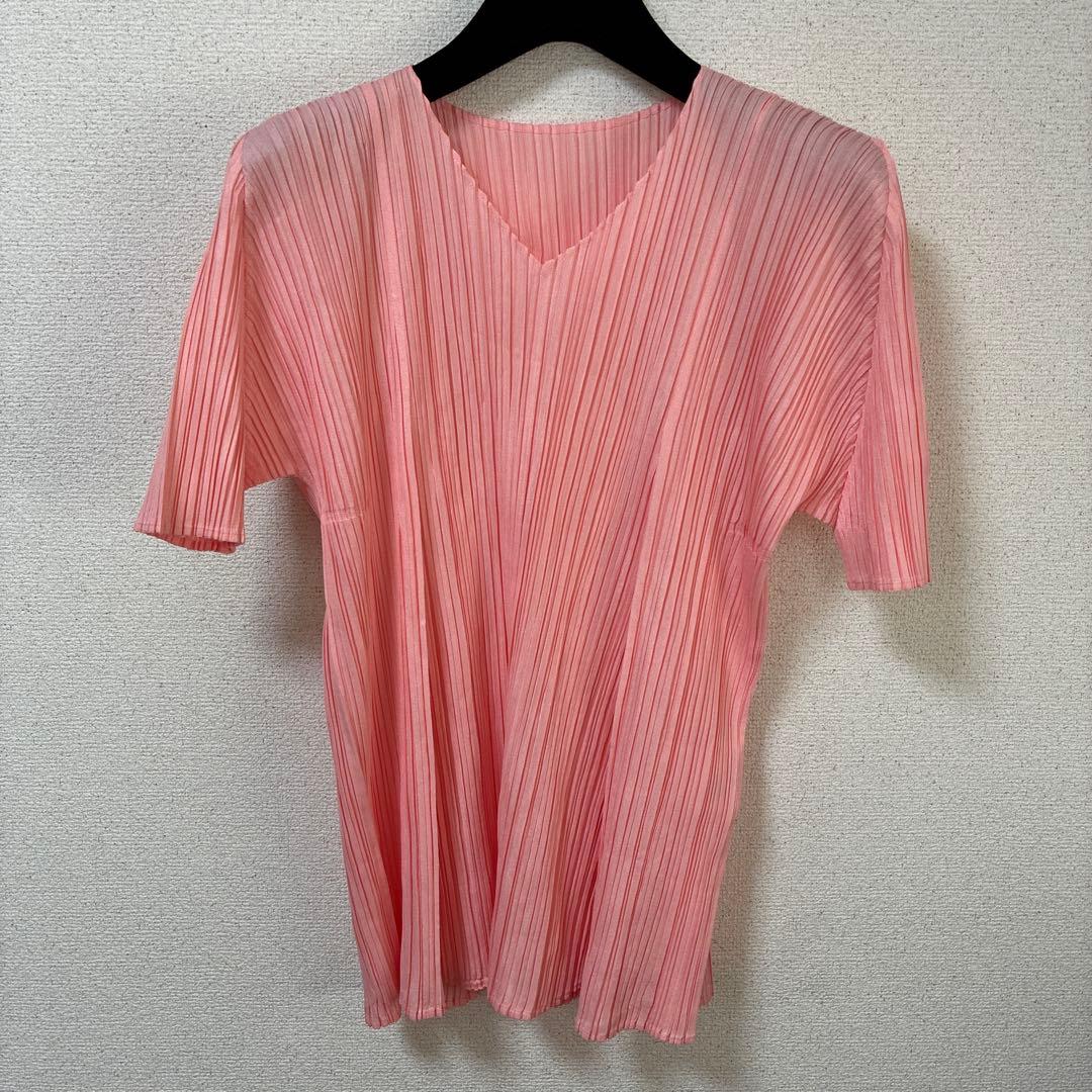 PLATS PLIAS! プリーツデザイン Tシャツ サイズ3 ピンク