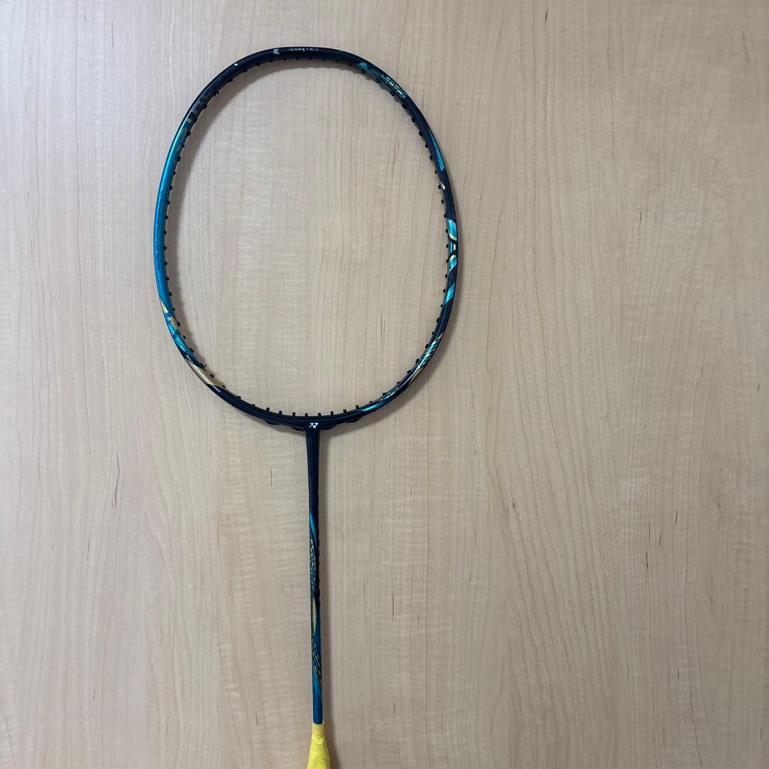 YONEX ASTROX 88S PRO（旧モデル）