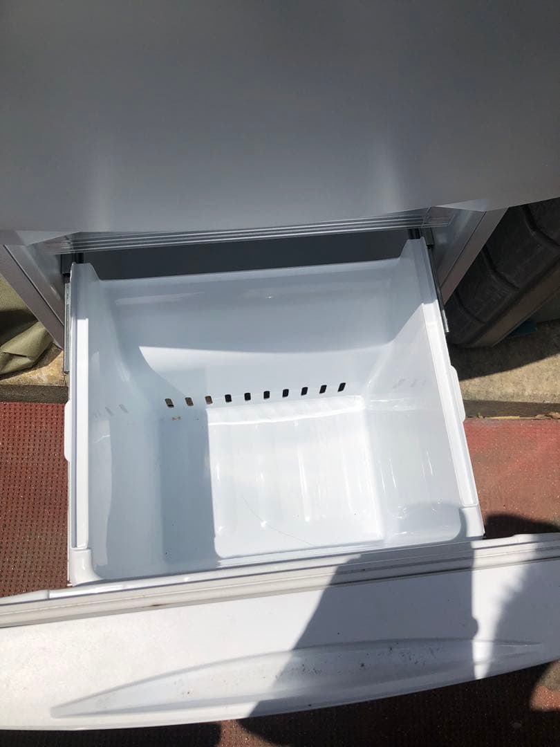 TOSHIBA 冷蔵庫 GR-V15BS ホワイト2024年