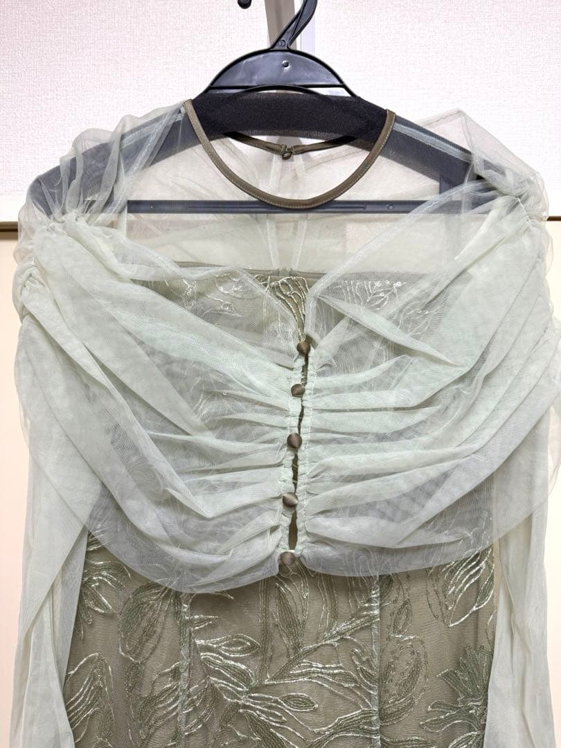 LEJA-チュールオフショルダー花柄Iラインワンピースドレス 結婚式 レディース