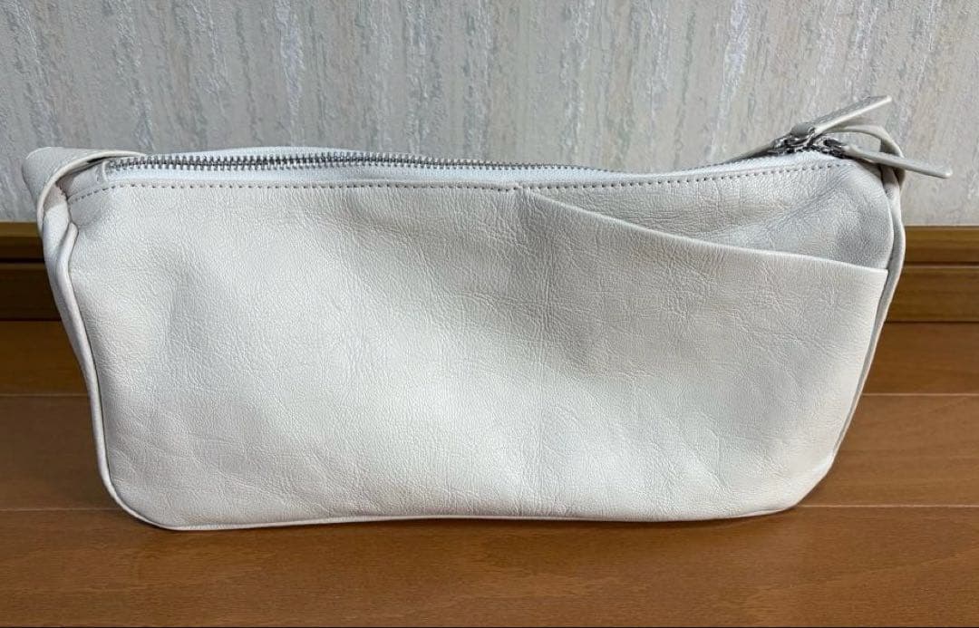 ear PAPILLONNER イアパピヨネ ミニスワローマチショルダーバッグ