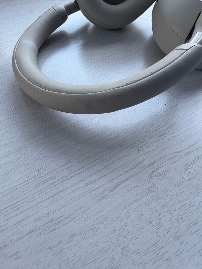 WH-1000XM5 プラチナ 本体のみ 値下げ可