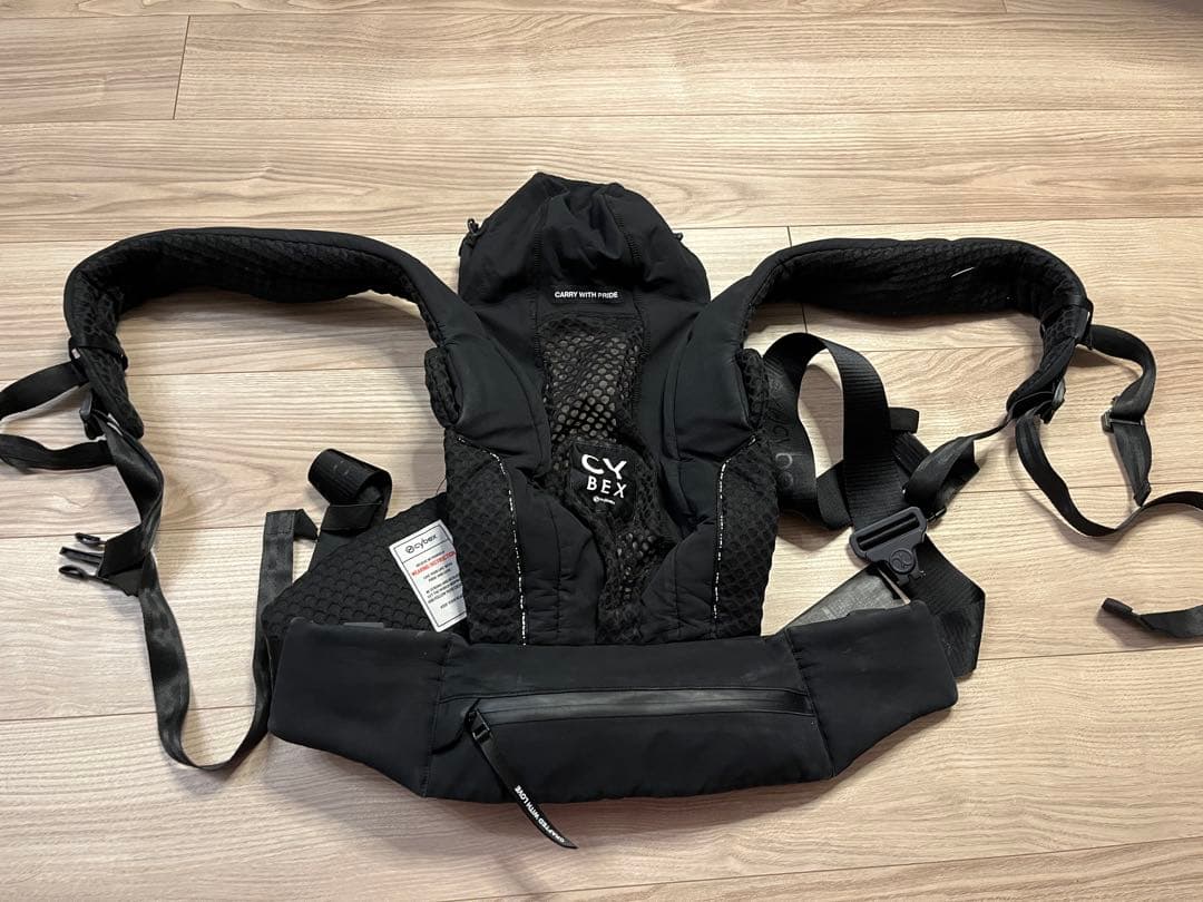 サイベックス　コアキャリア　抱っこ紐　黒