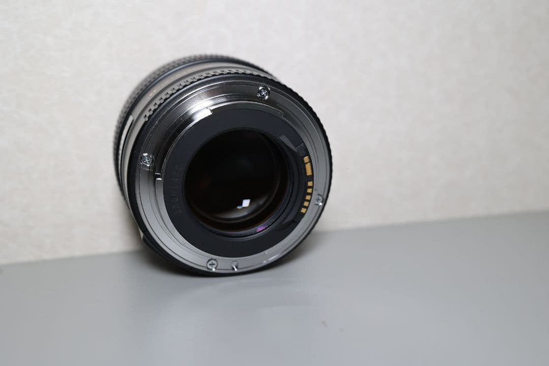 キヤノン Canon 単焦点レンズ EF85mm F1.8 USM 中古