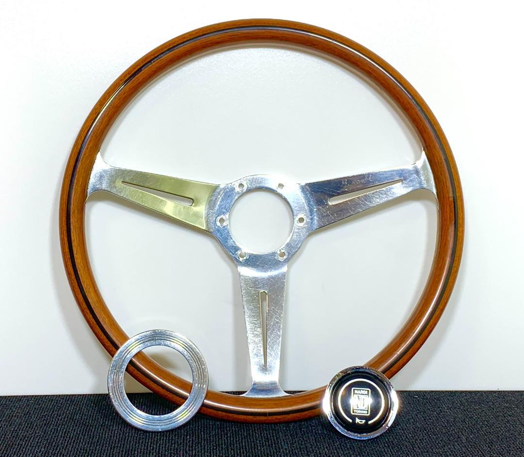 ナルディ クラシック ウッドステアリング 良品 ホーンボタン＆ホーンリング付き