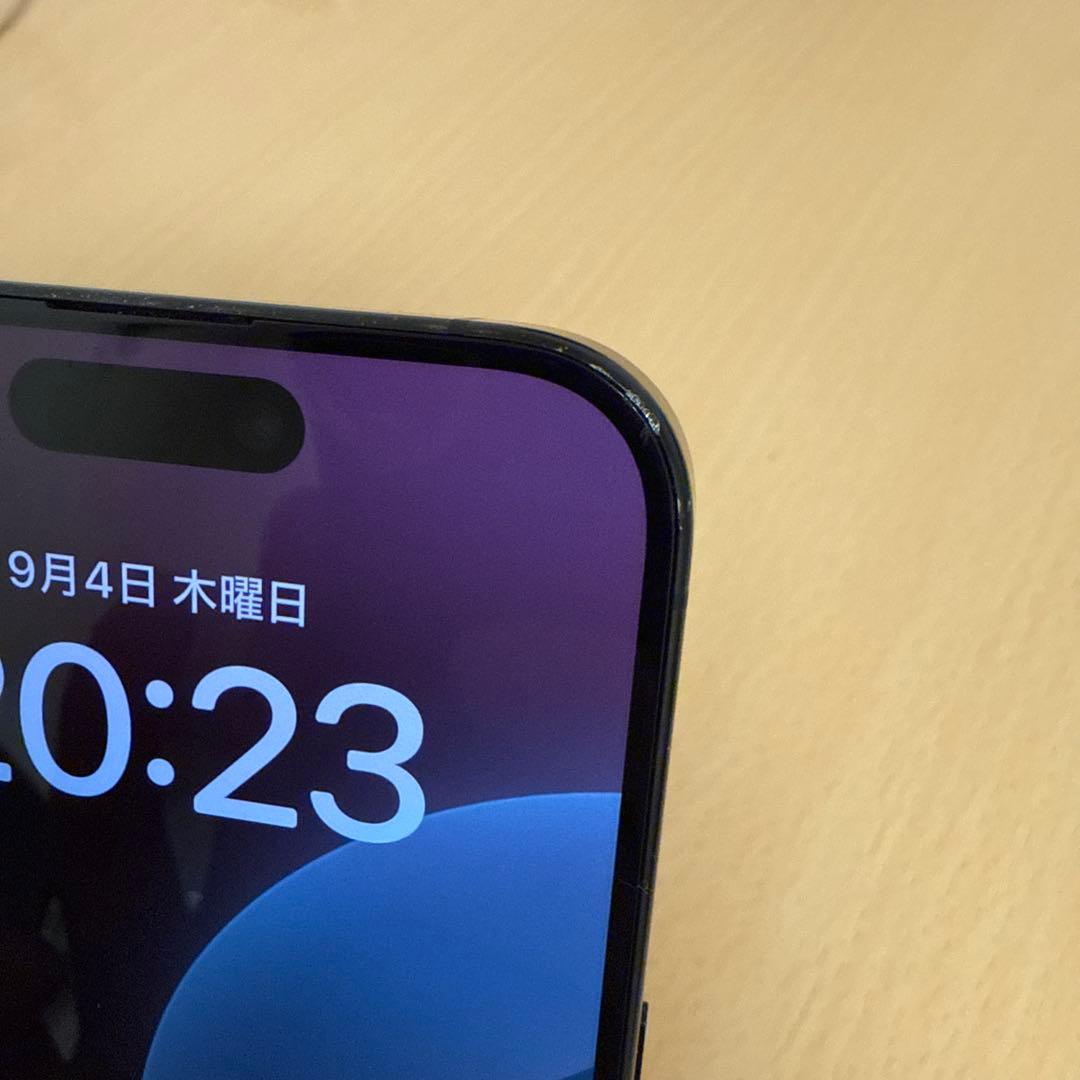Apple iPhone 15 Pro ブルーチタニウム