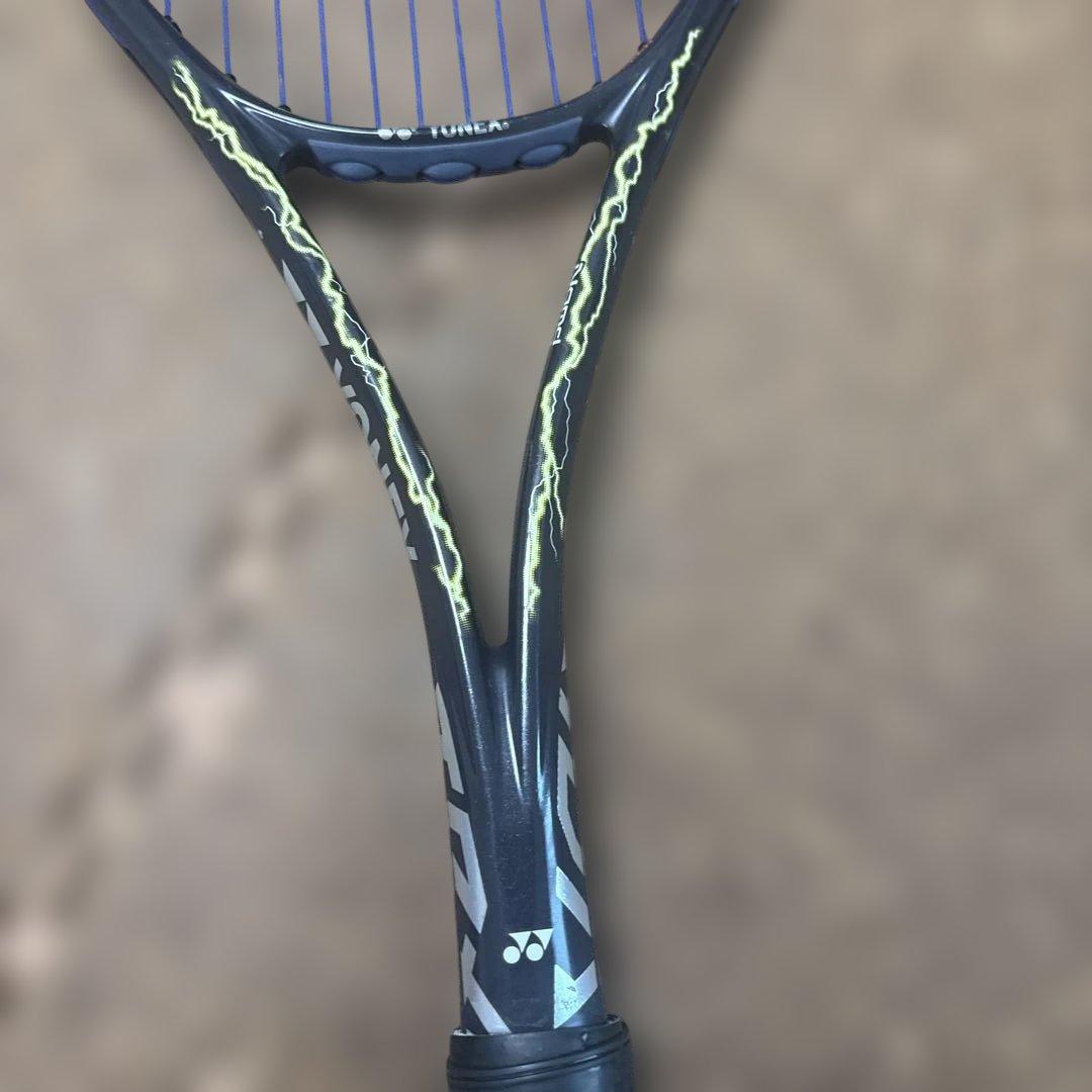 中古ボルトレイジ 7SテニスラケットUL1ガットヨネックスゲイル26ポンド