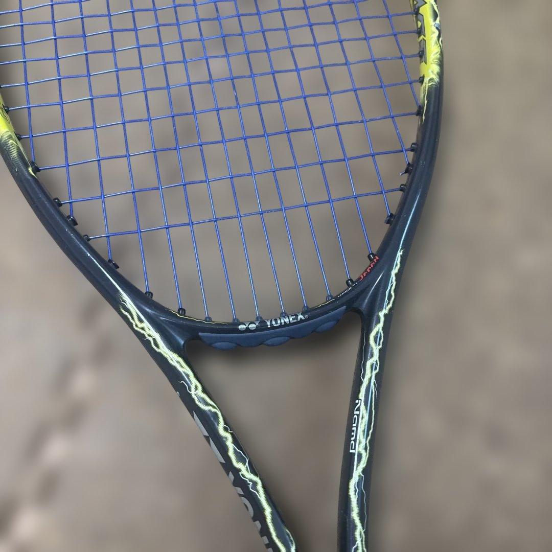 中古ボルトレイジ 7SテニスラケットUL1ガットヨネックスゲイル26ポンド