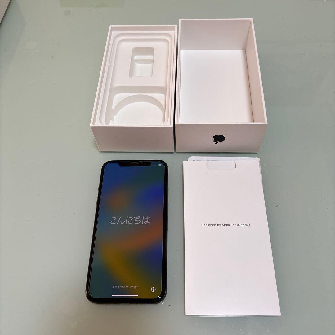 iPhone10 スペースグレイ 64GB ケース付