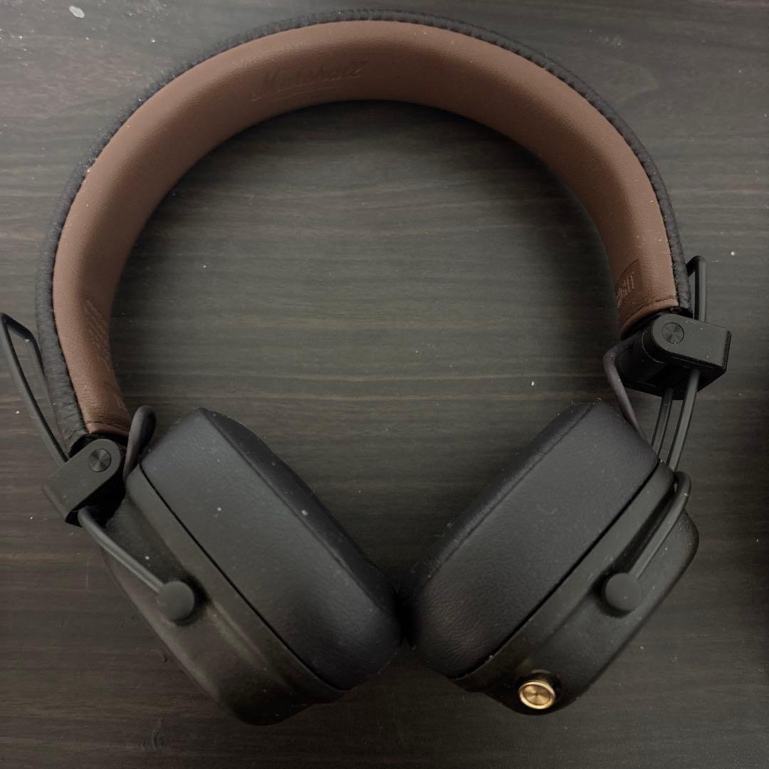 MarshallMAJORIVブラウン 収納ケース 充電ケーブル 有線変換コード