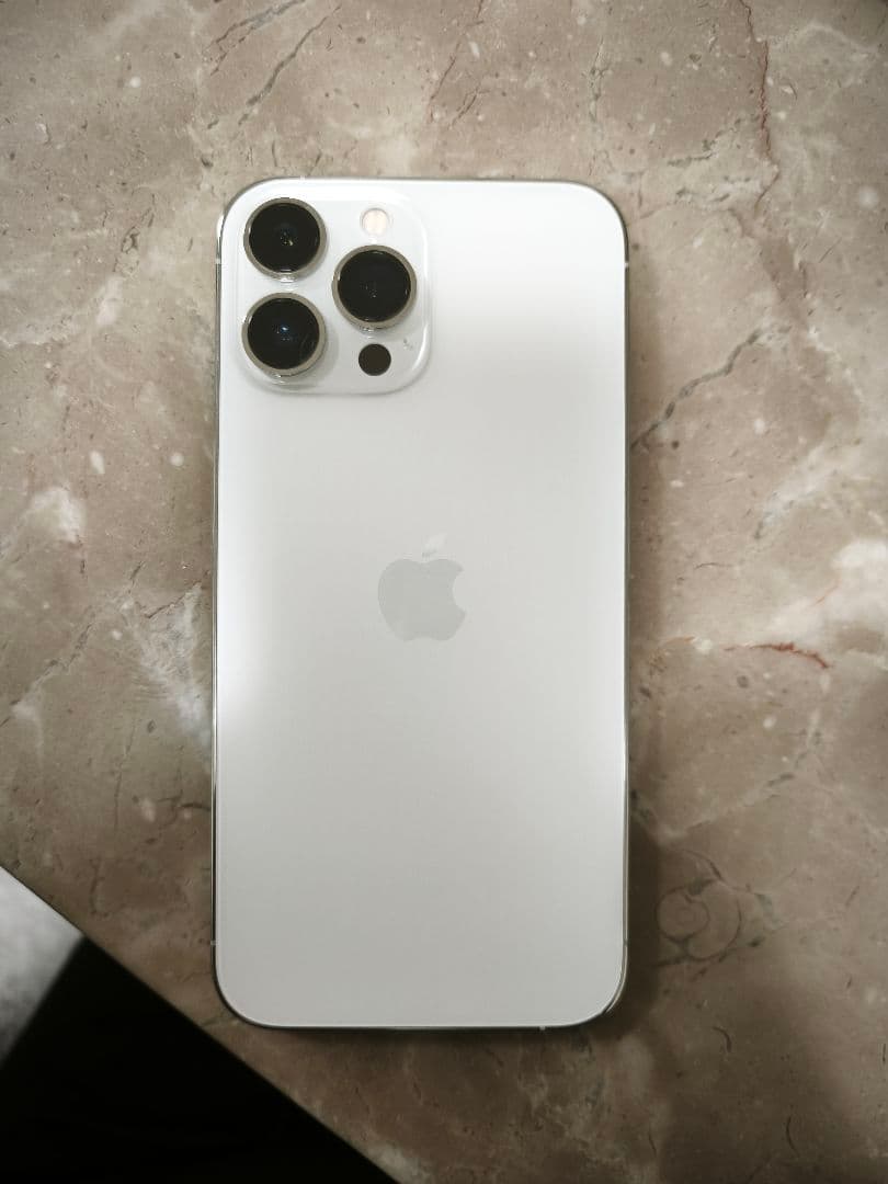 iPhone13 promax ホワイト128GB