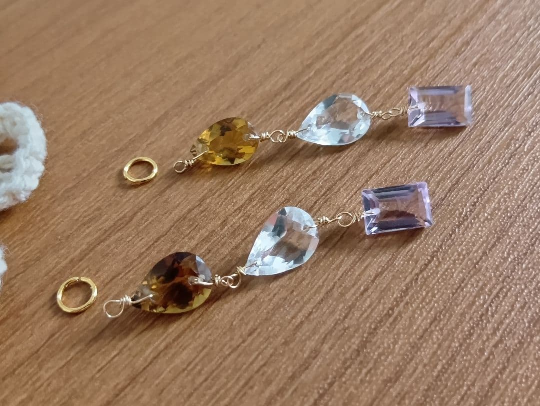 438 14kgf宝石質ビアクォーツ・クリスタル・アメトリンのチャーム他
