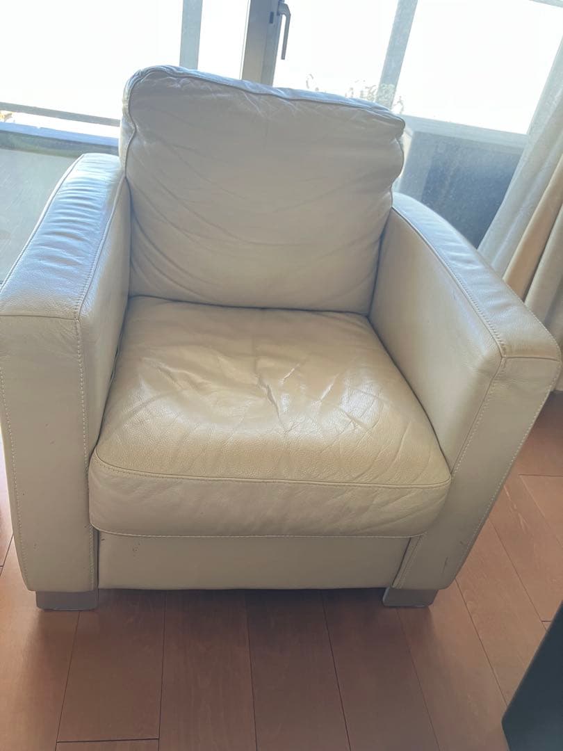 【2月下旬まで】ホワイトレザー 1人掛けソファ