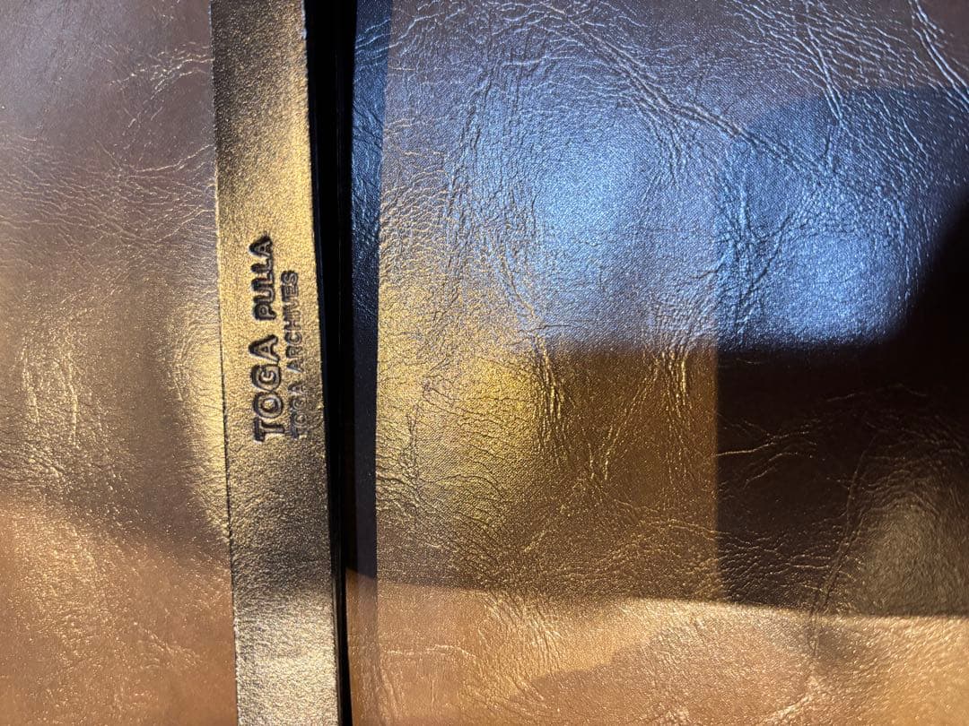 TOGA PULLA チェーンベルト　ブルー