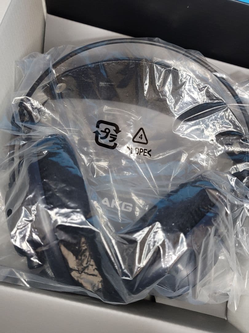 【美品】AKG K702