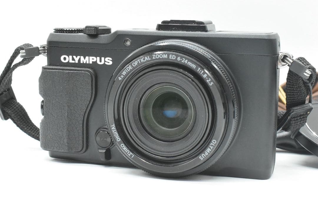 オリンパス OLYMPUS コンパクトデジタルカメラ　XZ-2