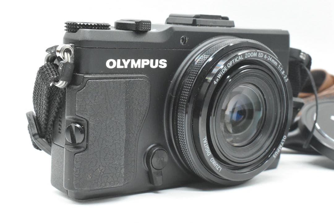 オリンパス OLYMPUS コンパクトデジタルカメラ　XZ-2