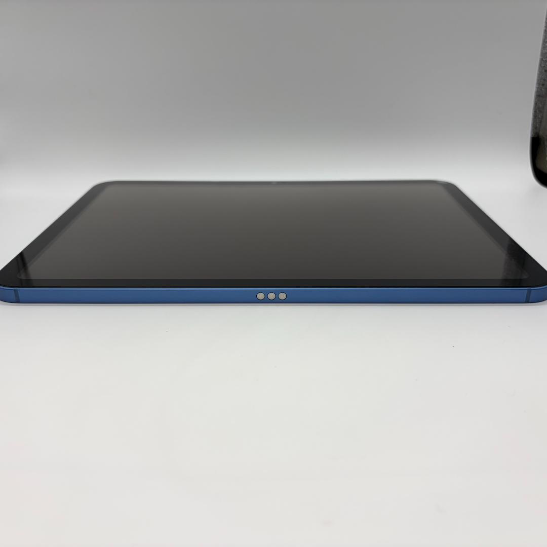 iPad 第10世代 Wi-Fi+Cellular 64GB ブルー ケース付き