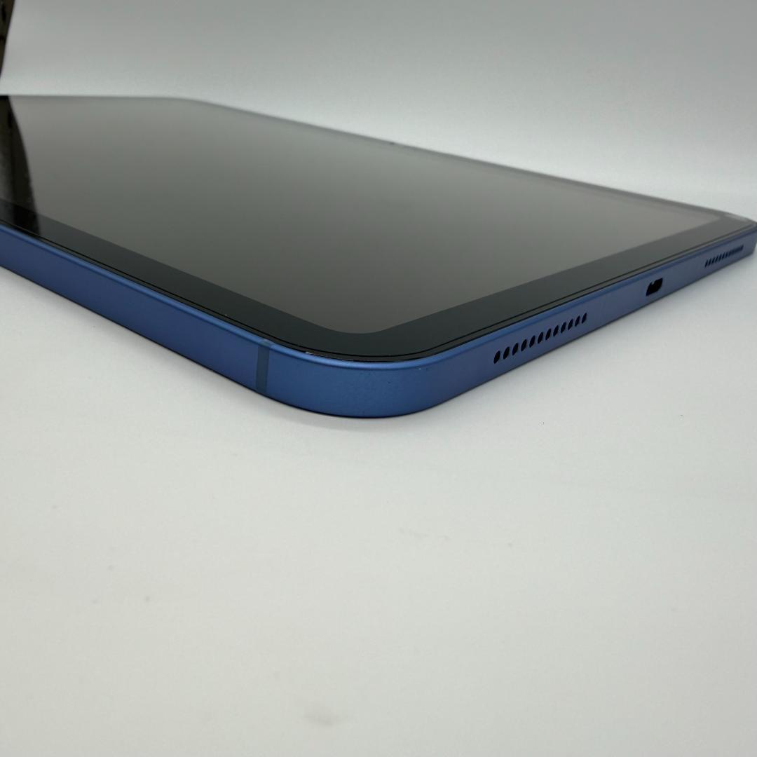 iPad 第10世代 Wi-Fi+Cellular 64GB ブルー ケース付き