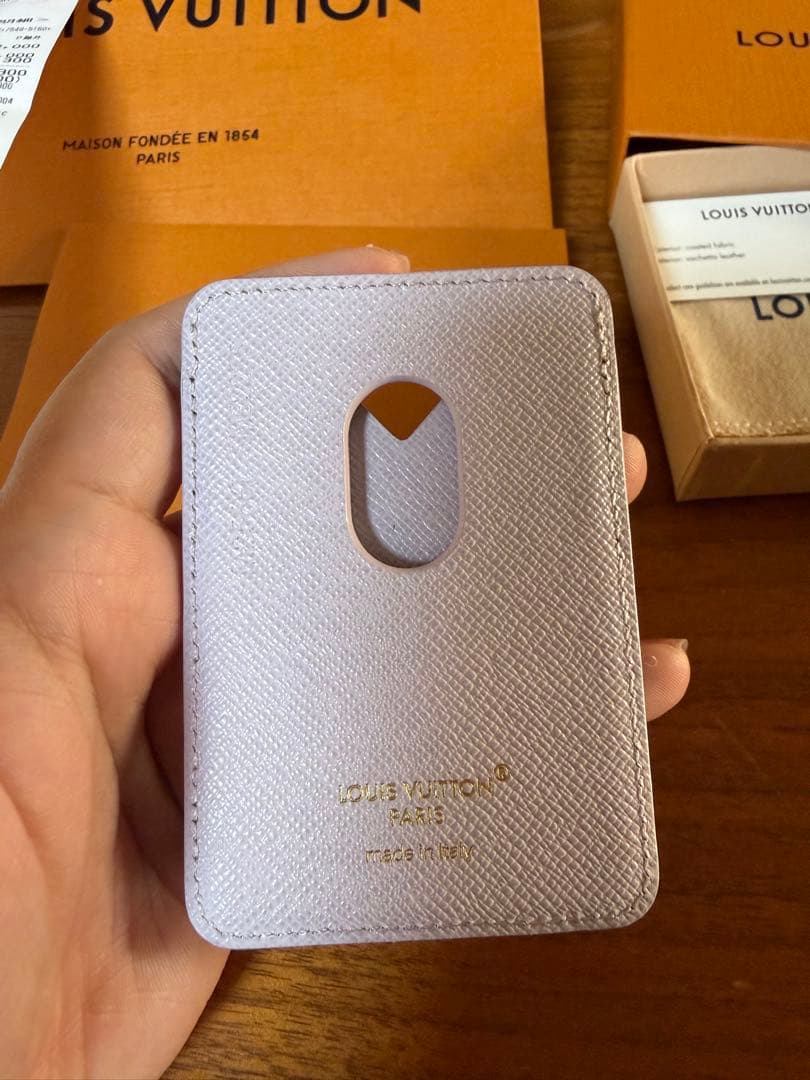 LouisVuitton ルイヴィトン　カードケース　magsafe ライラック
