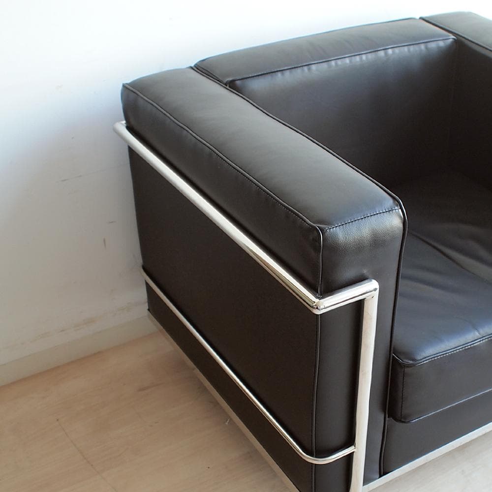 ル・コルビュジエ LC2 リプロダクト 1人掛けソファ A ZR24059