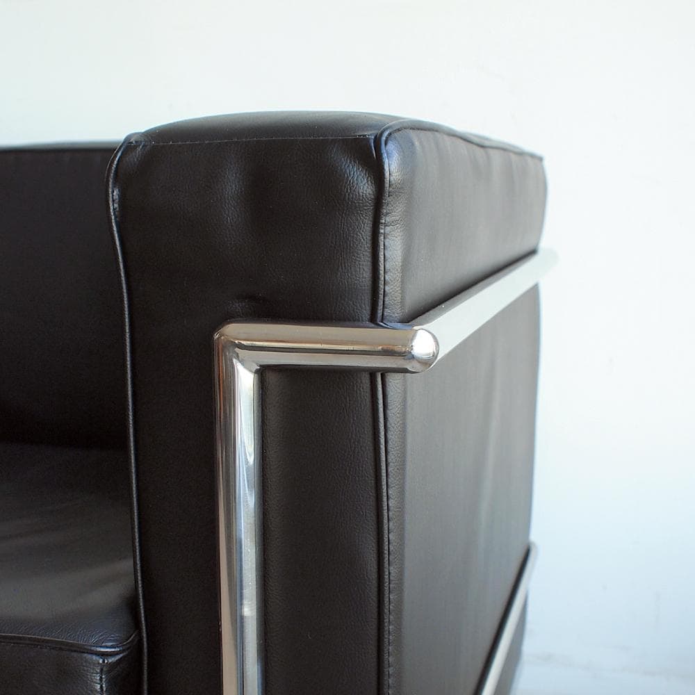 ル・コルビュジエ LC2 リプロダクト 1人掛けソファ A ZR24059