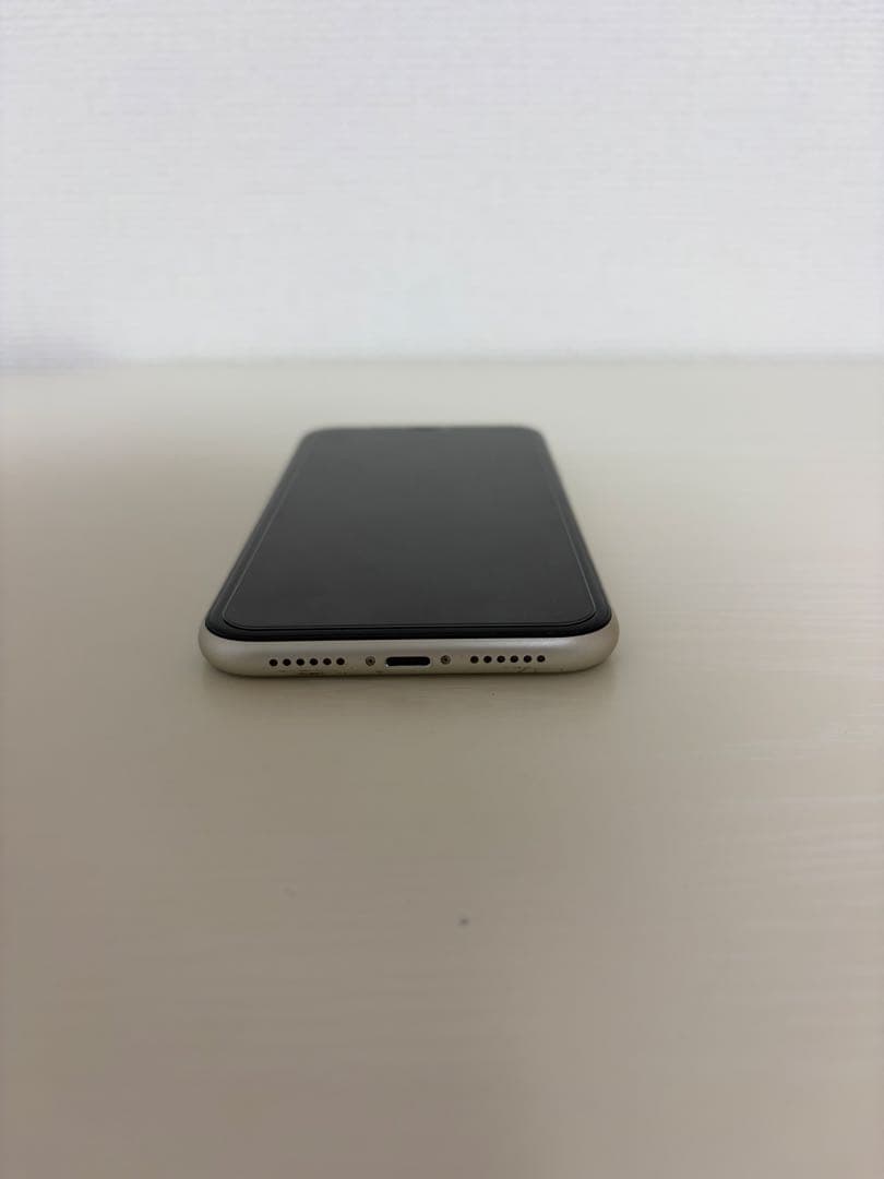 iPhone11 本体 128GB ホワイト SIMフリー