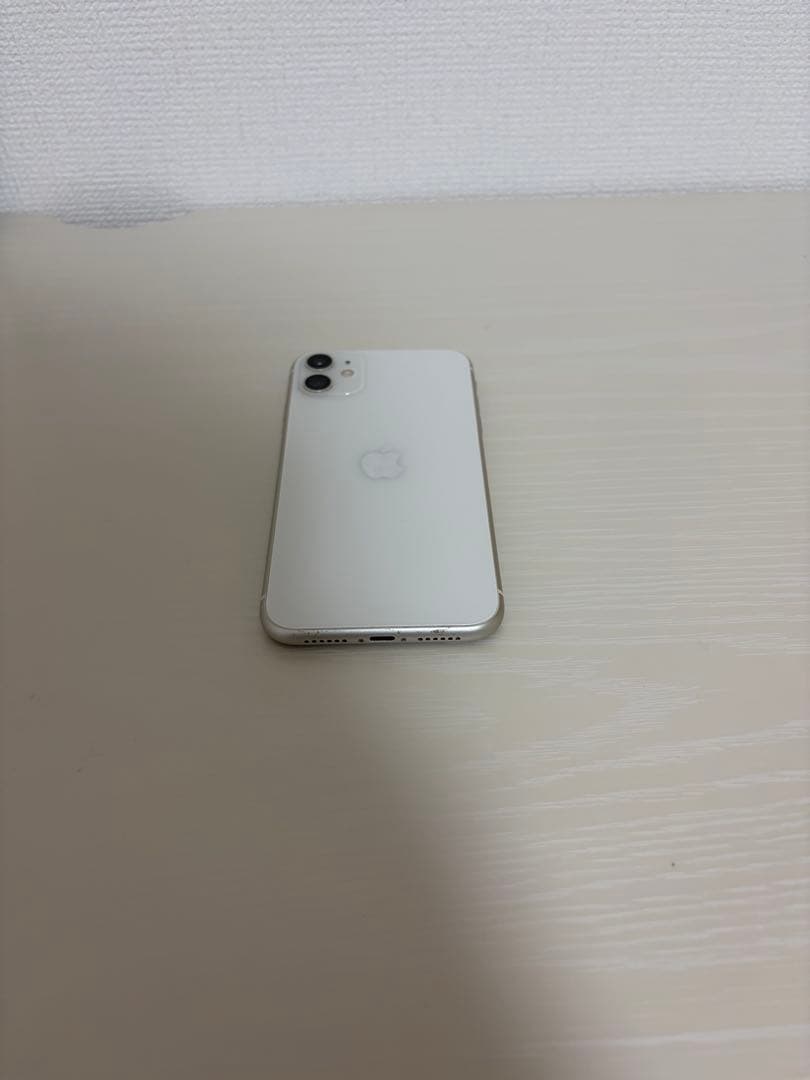 iPhone11 本体 128GB ホワイト SIMフリー