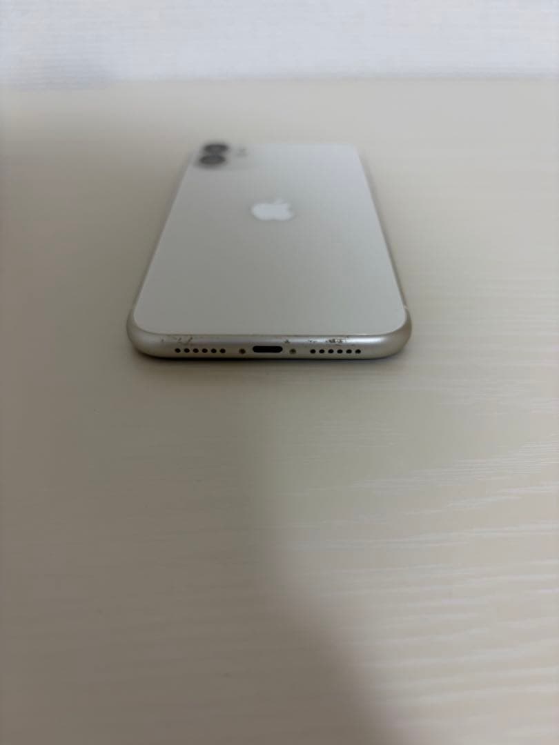 iPhone11 本体 128GB ホワイト SIMフリー