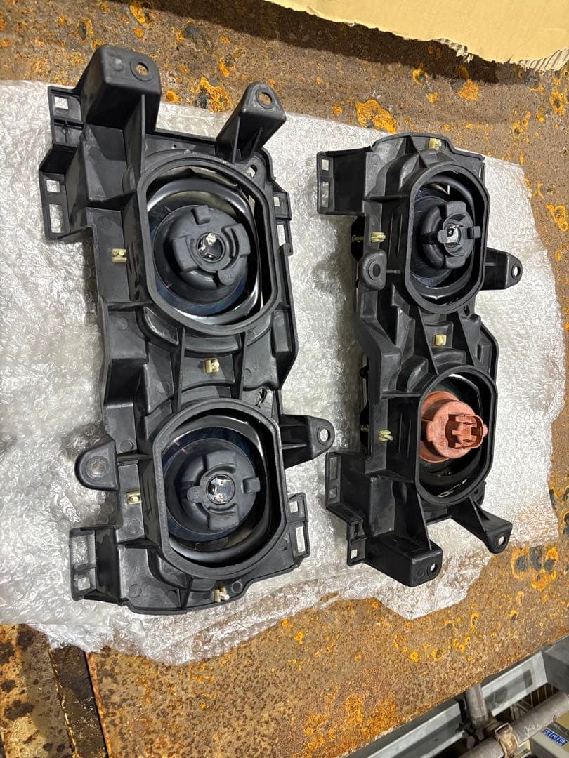 k*9様 スーパーグレート　角目4灯　ヘッドライト　輸入用　レトロ　デコトラ