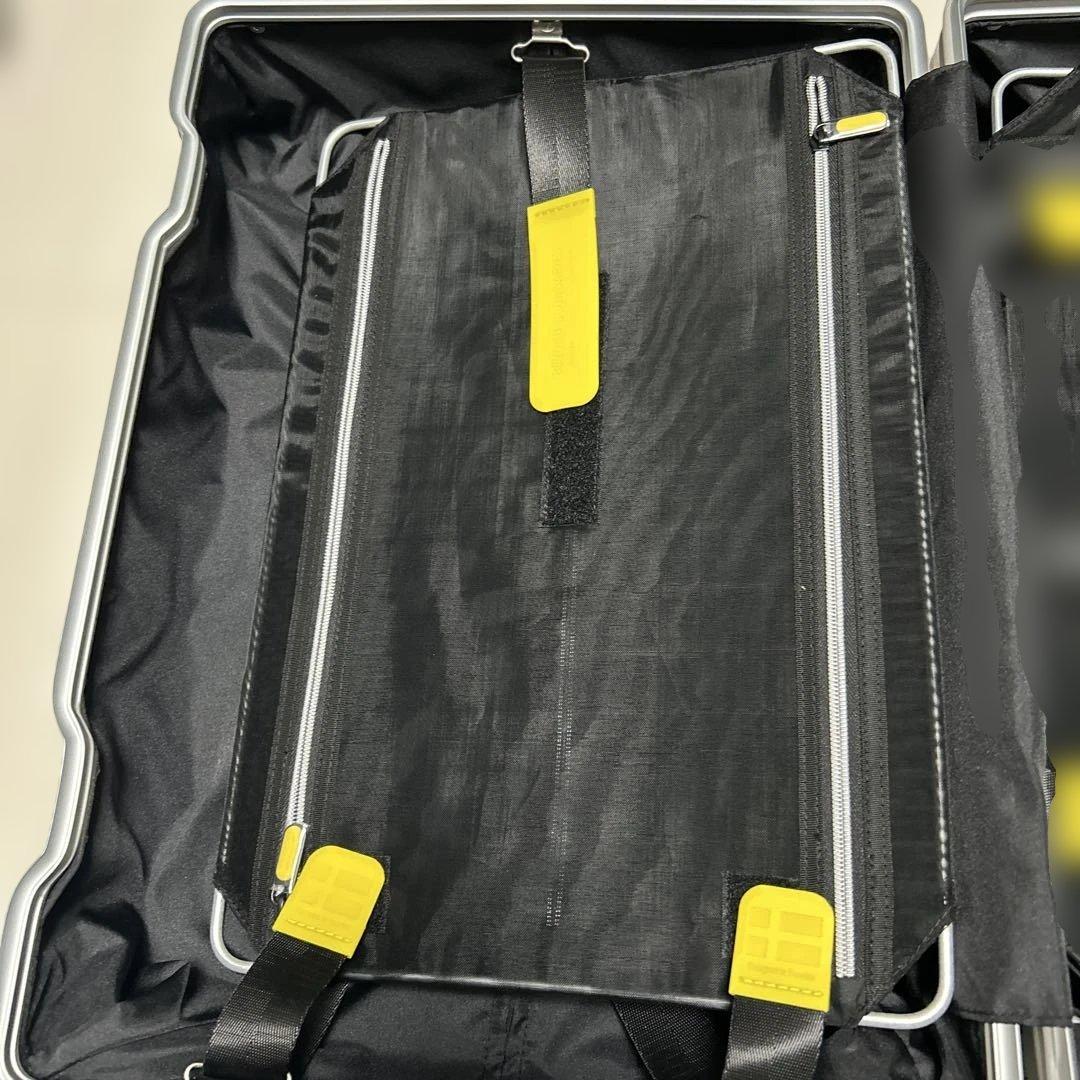 INNOVATOR アルミ 36L スーツケース シルバー